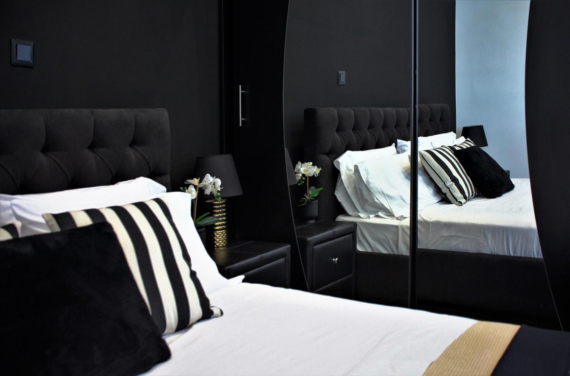 Neo Luxury Suite Athens Exterior photo